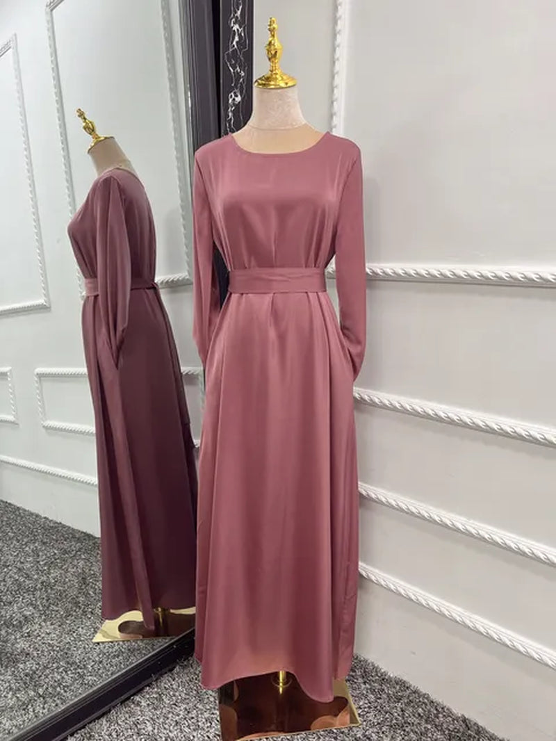 2023 Fashion Satin Sliky Djellaba Muslim Dress Dubai Full Length Flare Sleeve Soft Shiny Abaya Dubai Turkey Abaya Hijab