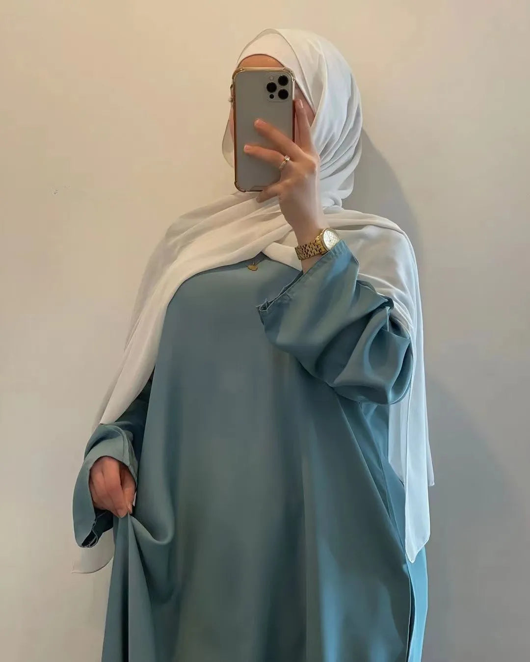 2023 Fashion Satin Sliky Djellaba Muslim Dress Dubai Full Length Flare Sleeve Soft Shiny Abaya Dubai Turkey Abaya Hijab